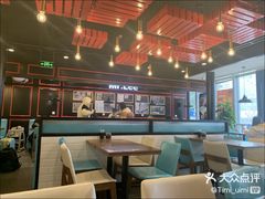 大堂-李先生牛肉面大王(上海站南广场店)