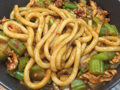 经典鸡肉炒米粉微辣-西粉堂新疆米粉(朝外店)