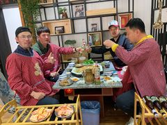 -宏宏无烟石板烧烤