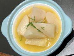 牛大骨煲萝卜-炊江南·上海菜(国展华漕店)