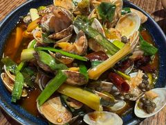 -蚝堡海鲜·威海菜·海肠捞饭·烧烤·亚洲吃蚝公司(幸福门店)