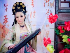 iphone_upload_pic-九月鹰飞汉服摄影工作室