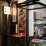 老板还给我们加了米线有鸡爪、鱼皮、鱿鱼须等