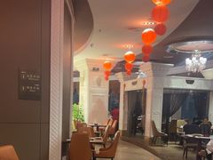 -荣誉国际酒店-云顶旋转餐厅