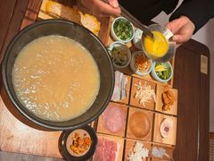 -银米·云南传统过桥米线(双廊黑金冠店)