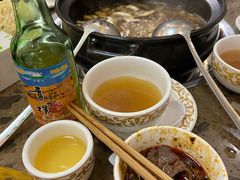 -乳仔牛牦牛汤锅 烤羊排(松潘古城店)