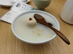 老镇桂花酒酿芋圆-苏小柳点心·手作小笼包(新街口分院店)