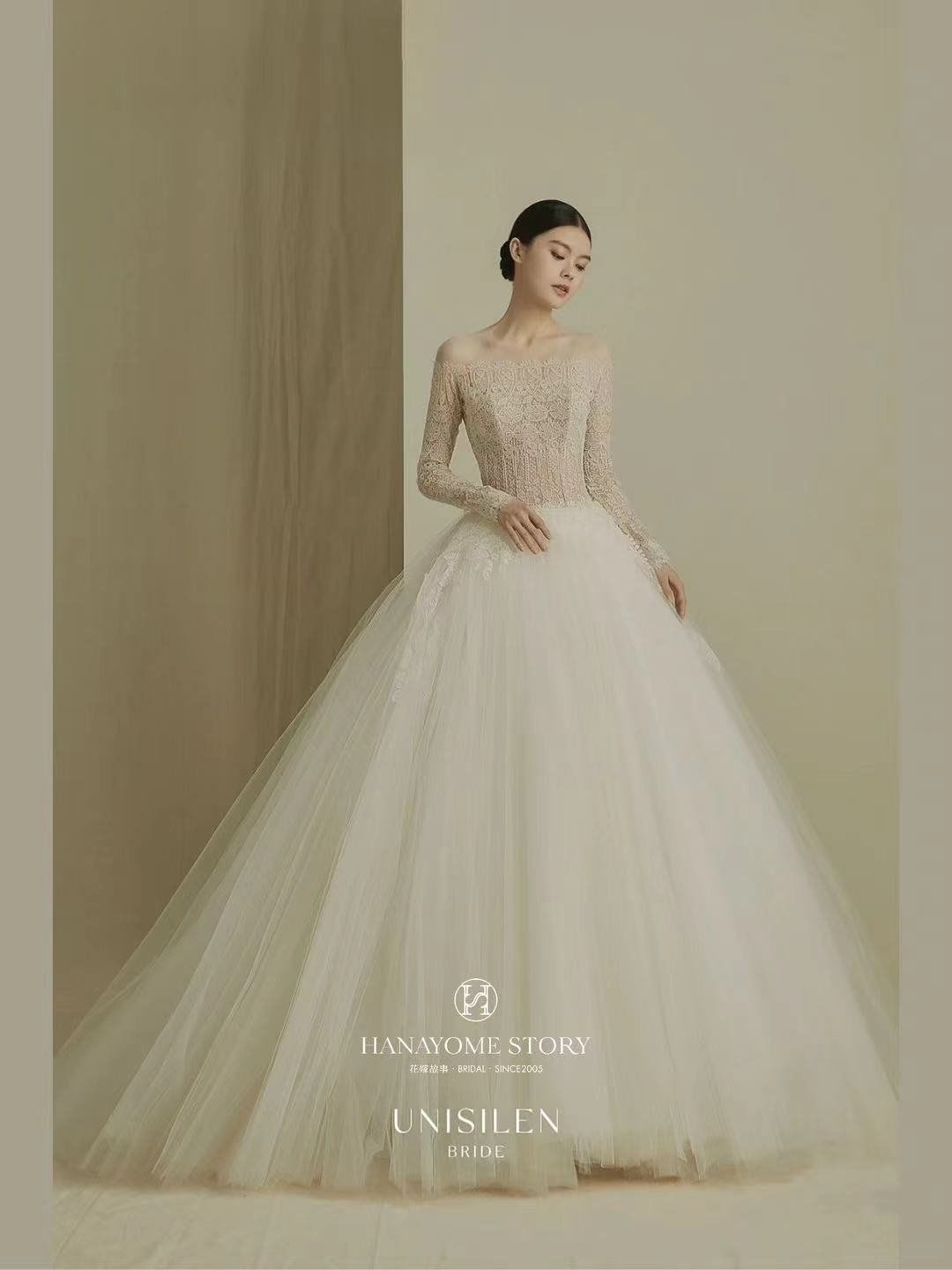 蕾丝长袖婚纱复古气质优雅