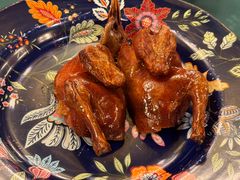 招牌乳鸽（八仙乳鸽）-誉八仙粤菜(万象天地店)