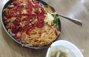 Tomato Sauce Roast Meat Rice