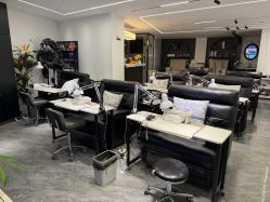 -U+nail优加专业美甲美睫