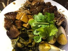 猪脚饭-兴旺海鲜砂煲王