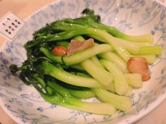 拍蒜广东菜心-誉八仙粤菜(万象天地店)