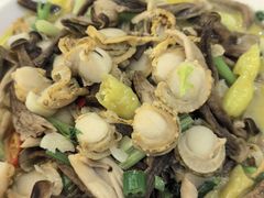 -谊荣海鲜大牌档(石湖店)