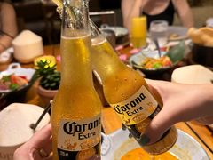 -三亚艾迪逊酒店·海滩烧烤 BARBACOA·现场乐队·浪漫晚餐·烧烤海鲜