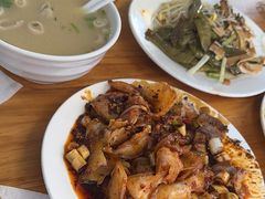 -温记府廟豆汤饭·始于1955年(海椒店)