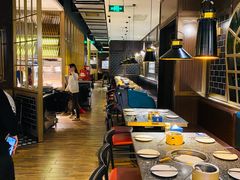 大堂-钱小奴海鲜自助黑金店(杭州滨江龙湖店)