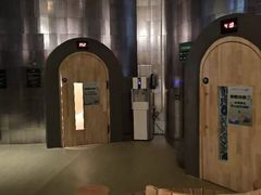 -涨巢·潮玩水疗局