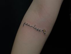 -木子·纹身店TATTOO穿孔·洗纹身