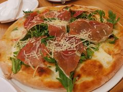 -城市大道红炉披萨烘焙坊