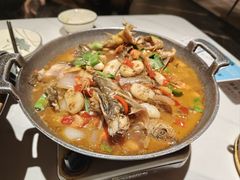 杂鱼锅-阿露佳·舌尖上的安吉菜