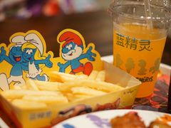 -蓝精灵乐园·世茂精灵之城主题乐园
