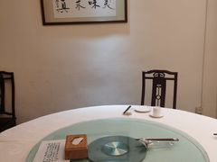 -壹零贰小馆(桂城石啃店)