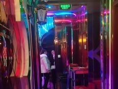 -路边边.炒菜烧烤.音乐餐厅(良乡长虹店)