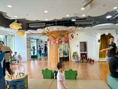 -乐融婴幼儿成长中心(四季青校区)