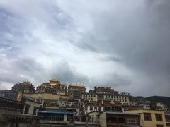 -噶丹松赞林寺