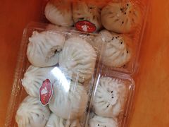 -白玉兰食品甜凤店(合生汇店)