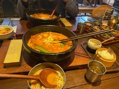-银米·云南传统过桥米线(双廊黑金冠店)