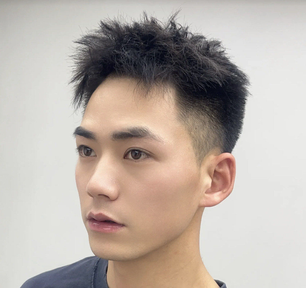 适合菱形脸,方脸,下巴短,额头窄的男生推