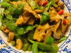 -大城小院饭店(博隆广场虹桥店)