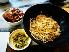 -功德林(南京西路店)