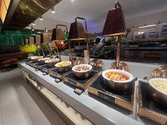 -享遇.锅姥姥牛排海鲜自助(小寨店)