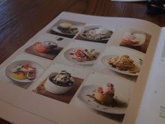 -ROAST coffee & eatery