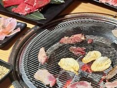 -围炉肉舍•炭烤活鳗•丹东海鲜烤肉(步行街店)