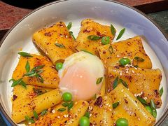 -Mogul Eatery·大亨餐酒馆
