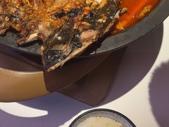 -鸣记脆皮烤鱼·海鲜烤鱼(三八广场店)
