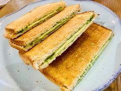 咖椰吐司-HELLO 27 意面·沙拉·帕尼尼