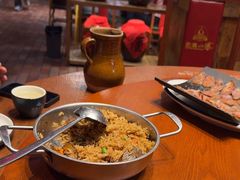 -老滇山寨•云南特色菜•地方菜•民族风情歌舞表演(金碧店)