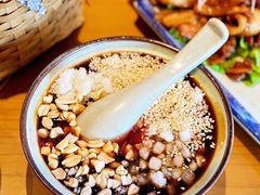 青岩糕耙稀饭-包整·丝娃娃(一览甲秀楼风景店)