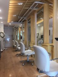 -简法造型·品牌形象店