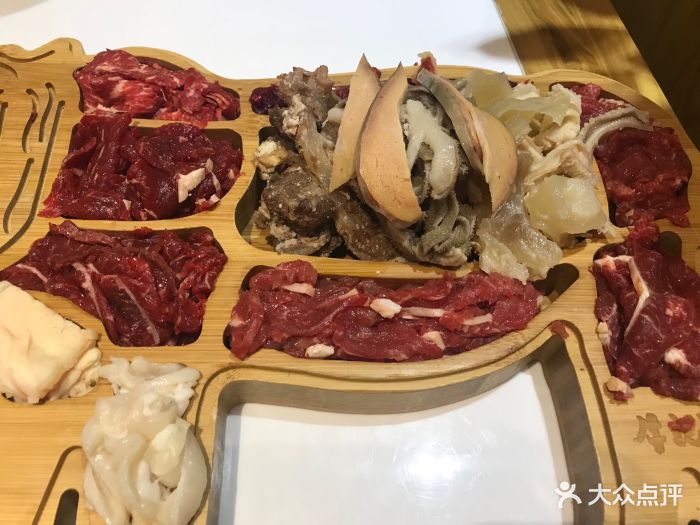 牛记皇·鲜牛记精品牛肉火锅(广安门店)全牛宴图片 第3张