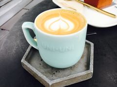 -UNI UNI(环亚凯瑟琳店)