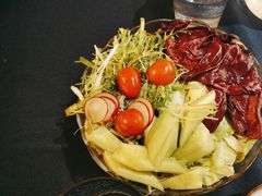 -伊带伊路新疆美食府(呼家楼店)