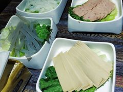 -龙虾风暴(松江店)