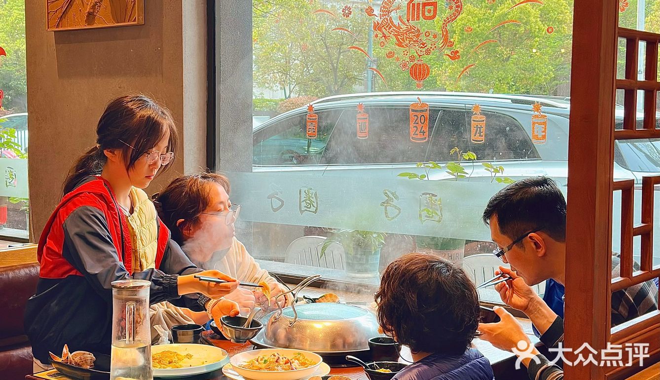 90年代梅龙镇行政总厨带来的别样美味‼️