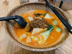 -蒙自源过桥米线(红谷滩万达店)